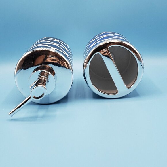 4-Piece Frework Bathroom Set Blue Waste Basket Lotion Tooth Brush Holders S Hook - Picture 5 of 11